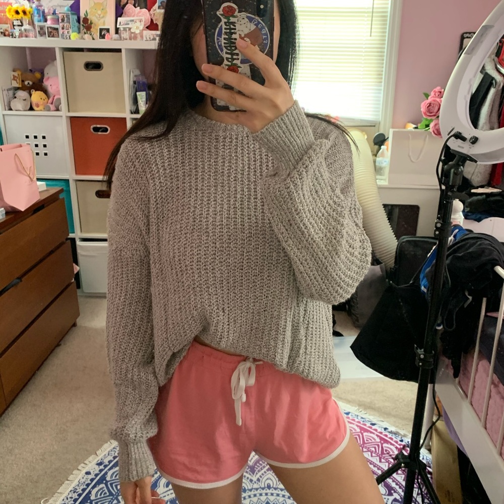 Brandy Melville Gray Sweater
